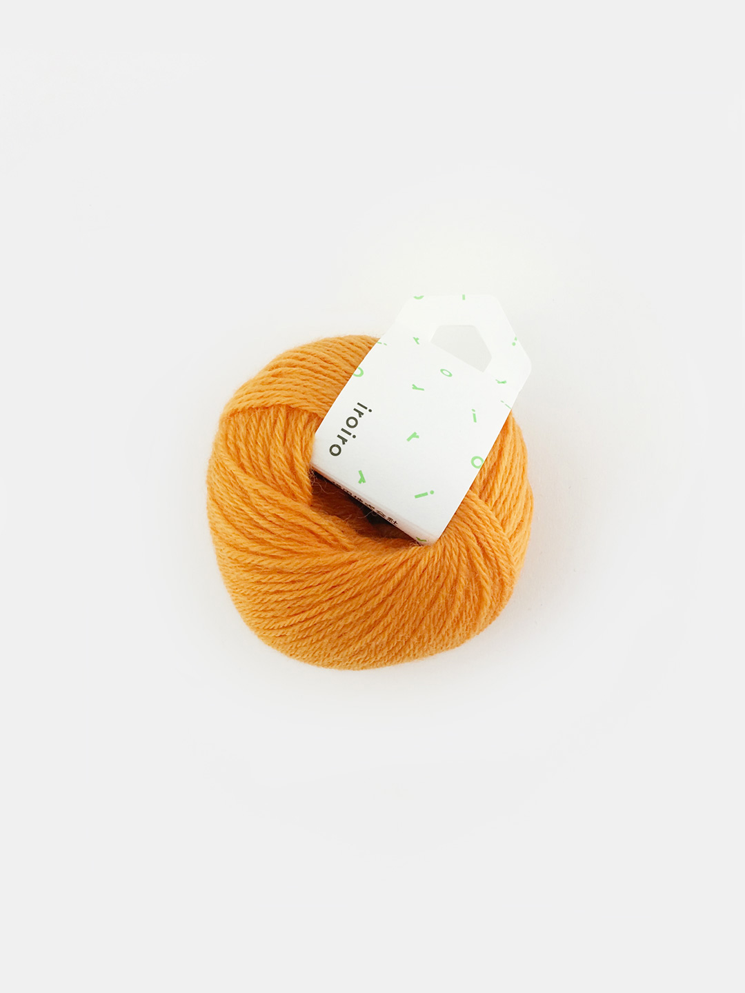 Iroiro 36 - Navel Orange - Pom Maker